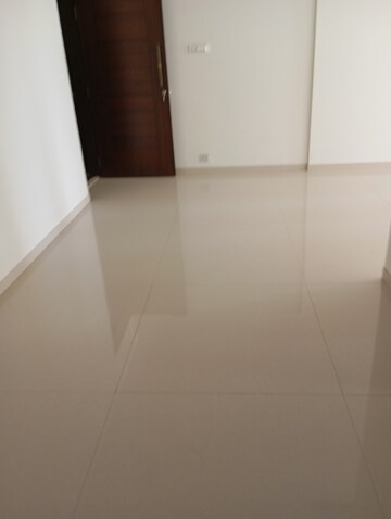 Room in 2 BHK Apartment at Rajasthan CHS, Andheri East – for Sale
