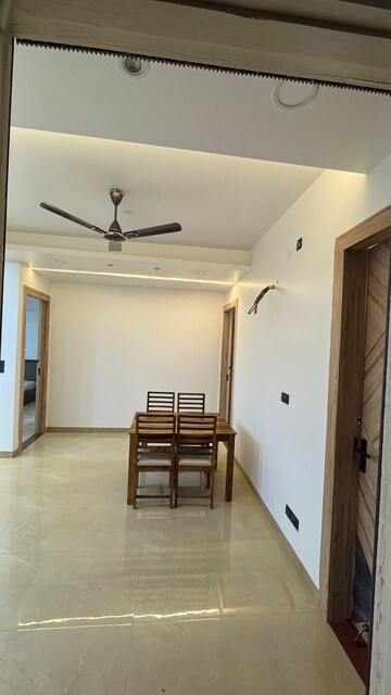 Building Lobby in 3 BHK Apartment at DLF City Phase III, Sector 24 – for Rent