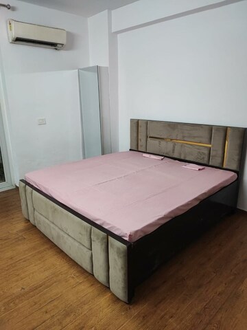 Bedroom in 4 BHK Apartment at Tulip Violet, Sector 69 – for Rent