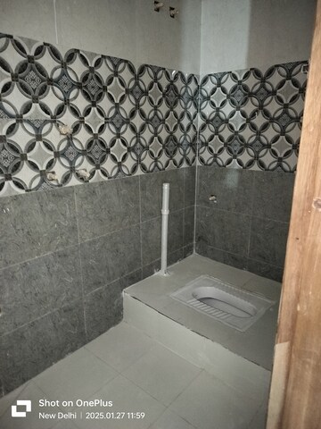  1 RK Builder Floor at Chattarpur – for Rent