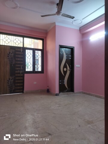 Room in 1 RK Builder Floor at Chattarpur – for Rent