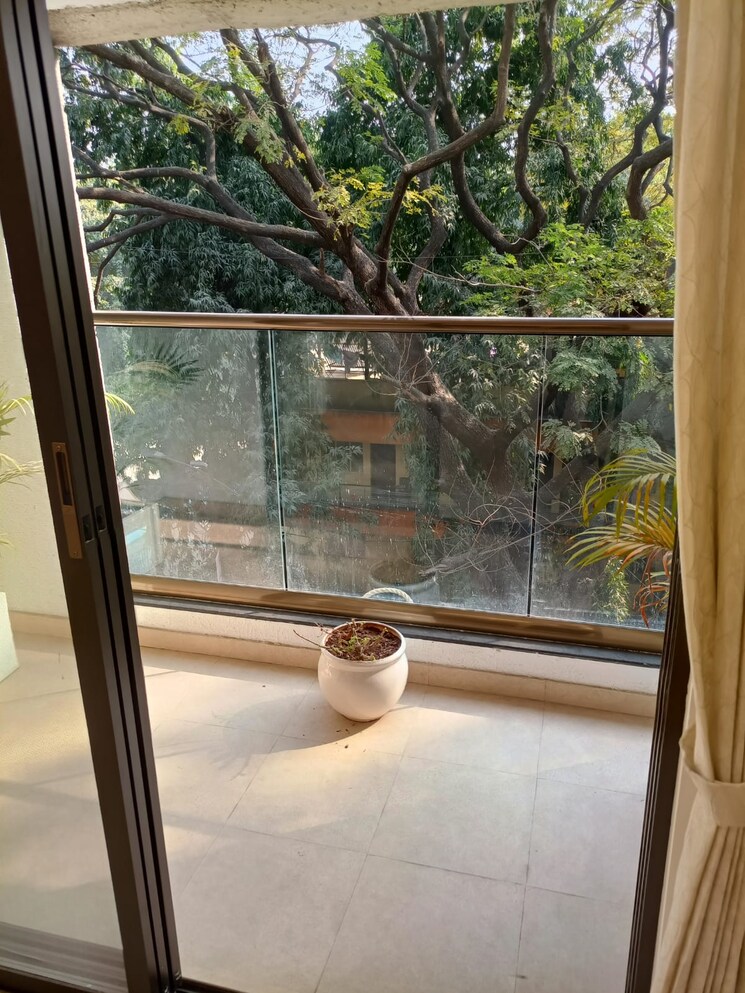 Balcony, manav-midtown-one 2 Bedroom 657 Sq.Ft. Apartment In Rasta Peth Pune 8130831