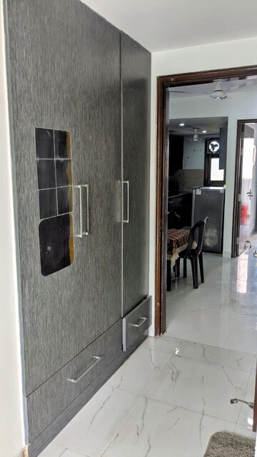 Living Room in 3 BHK Apartment at Sector 42 – for Rent