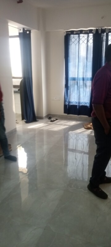 Master Bedroom in 1.5 BHK Apartment at Earth Vintage, Dadar West – for Rent
