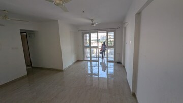 Room in 2 BHK Apartment at Tirupati Regalia, Vishrantwadi – for Rent