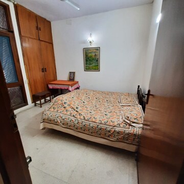 Bedroom in 2 BHK Builder Floor at Lajpat Nagar ii – for Rent