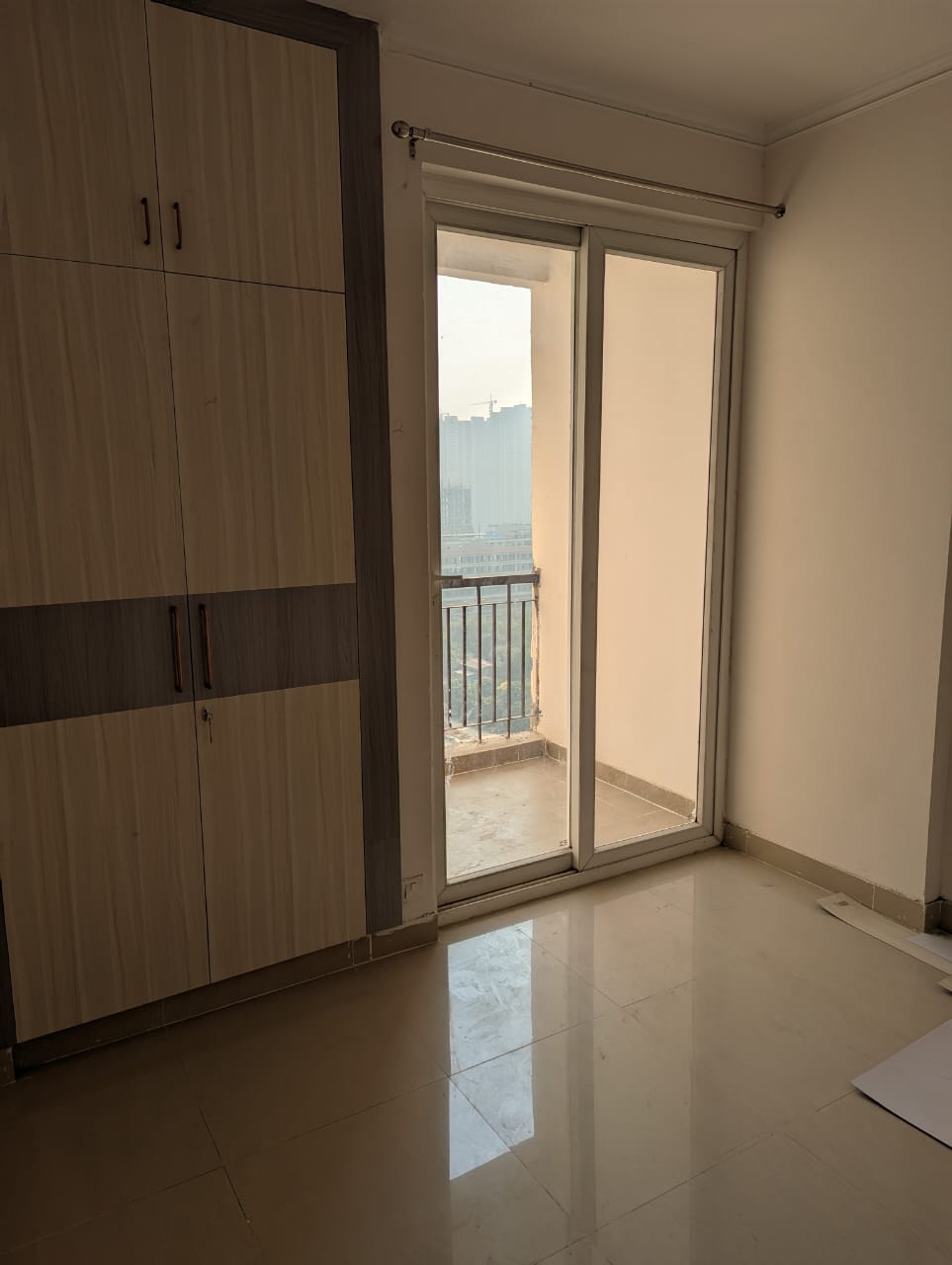 2 BHK 845 Sq.Ft. Apartment in Amrapali Leisure Park