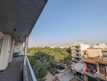 2 BHK Apartment – Exterior View View at Sector 46 - for Rent
