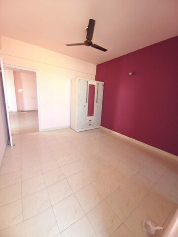 2 BHK Apartment For Rent in Ninex RMG Residency, Sector 37c
