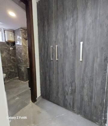 Master Plan in 3 BHK Apartment at Palm Residency Chhatarpur, Chattarpur – for Rent