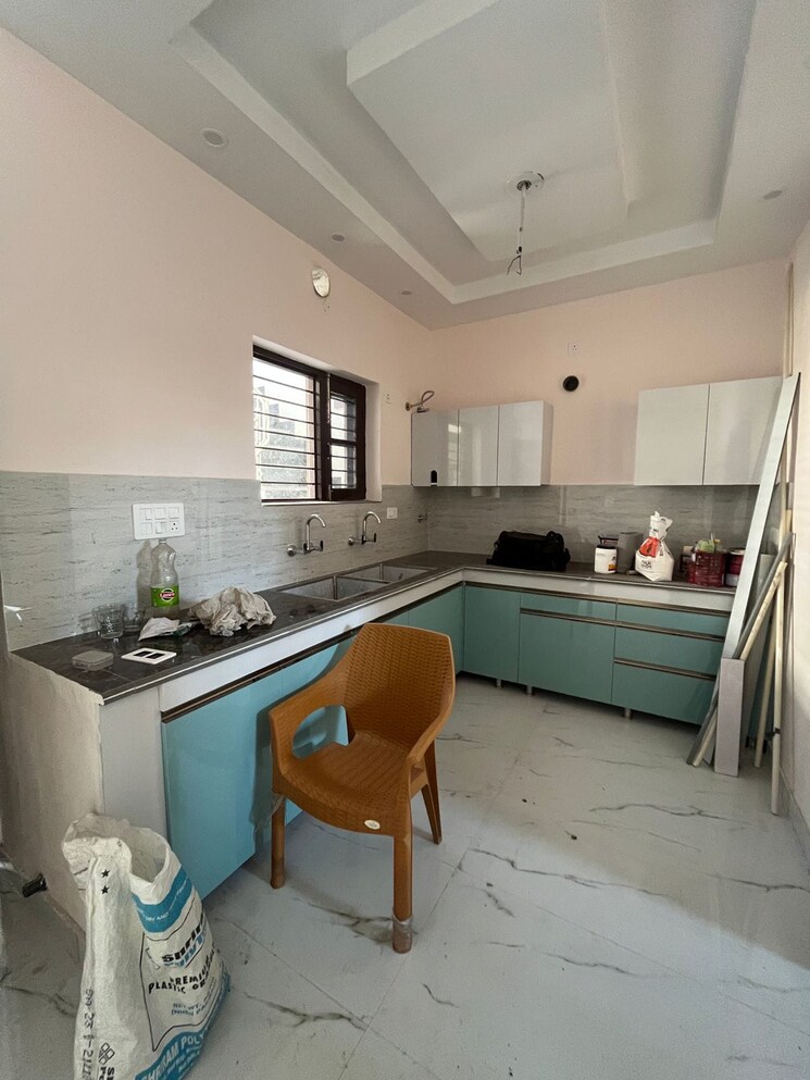 Master Bedroom, ludhiana chandigarh hwy 3 Bedroom 100 Sq.Yd. Independent House In LudhianA Chandigarh Hwy Mohali 8131175