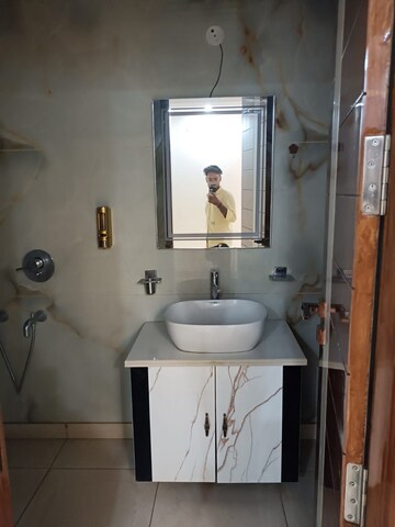 Bathroom in 3 BHK Builder Floor at Preet Vihar – for Rent