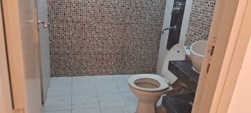 Bathroom in 3 BHK Apartment at Sector 57 – for Rent