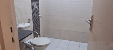 Bathroom in 3 BHK Apartment at Sector 57 – for Rent