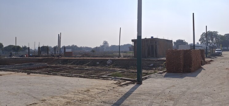 Exterior View, upsidc site b  100 Sq.Yd. Plot In Upsidc Site B Greater Noida 8131248