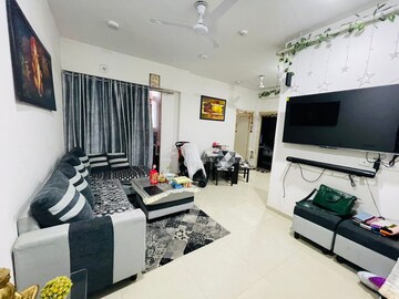 Master Bedroom in 3 BHK Apartment at SKA Greenarch, Sector 16b Greater Noida – for Sale