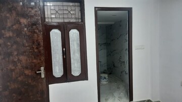  3 BHK Builder Floor at Shalimar Garden Extension 2 – for Sale