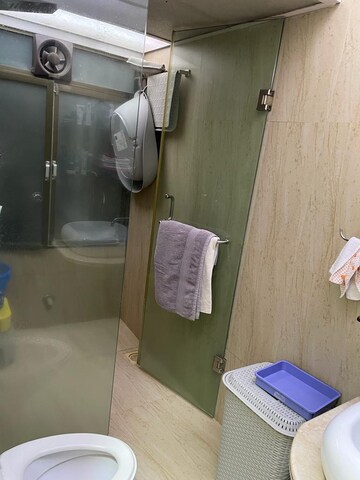 Bathroom in 3 BHK Apartment at Vile Parle West – for Rent