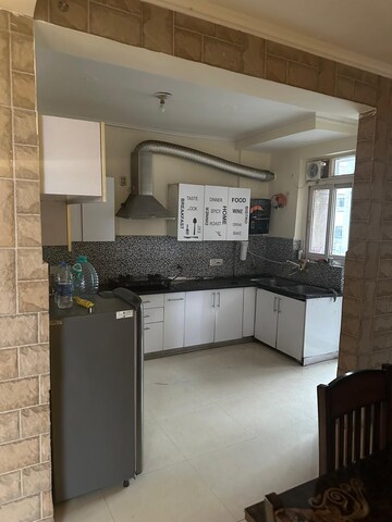 4 BHK Apartment For Rent in Vip Road