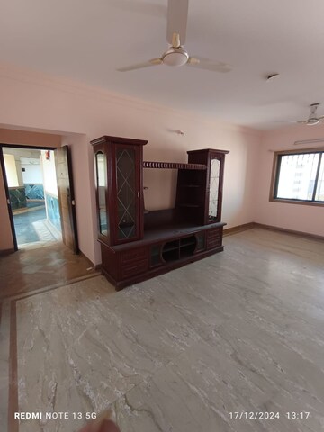 Room in 2.5 BHK Apartment at Oxford Village Condominium, Wanowrie – for Sale