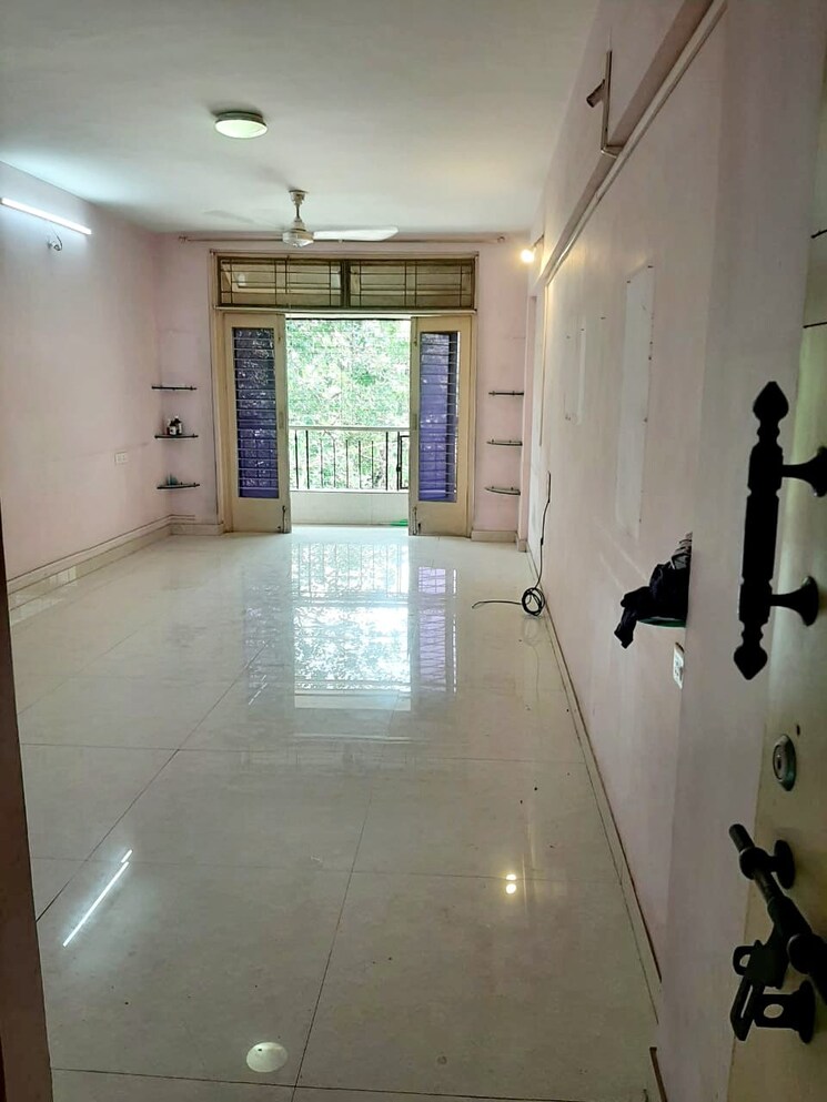 undefined, oxford-village-condominium 2.5 Bedroom 1650 Sq.Ft. Apartment In Wanowrie Pune 8131432