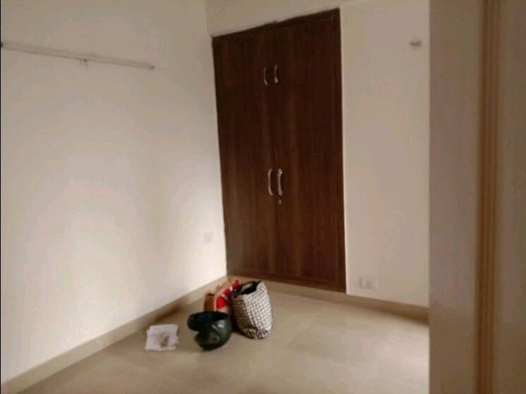 Room, supertech-cape-town 2 Bedroom 930 Sq.Ft. Apartment In Sector 74 Noida 8131506