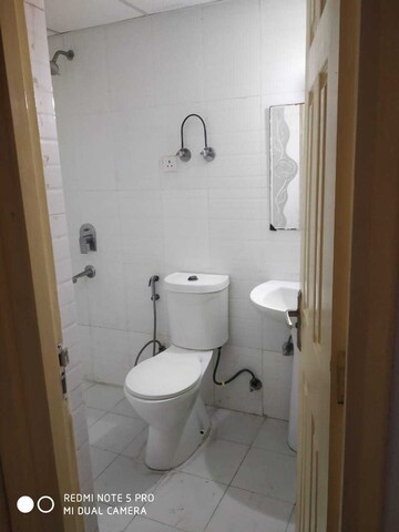 Bathroom in 2 BHK Apartment at Supertech Cape Town, Sector 74 – for Rent