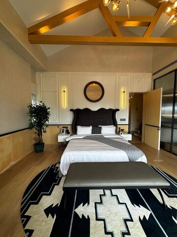 Master Bedroom in 2 BHK Apartment at Dosti Group Imperia, Manpada – for Rent