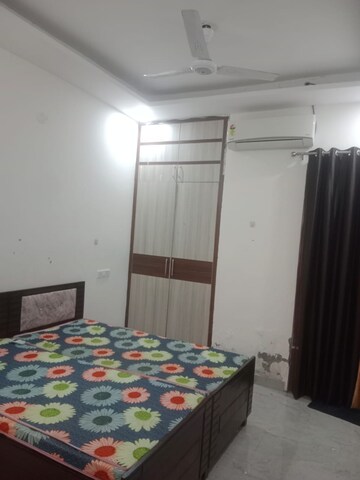Bedroom in 1 BHK Apartment at Kharar Road – for Rent