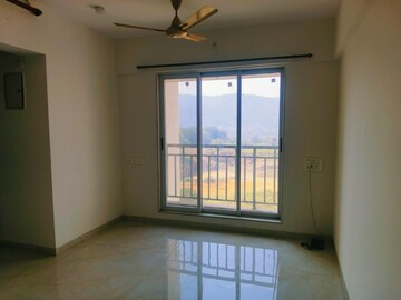 Room in 1 BHK Apartment at Vihang Vermont, Ghodbunder Road – for Rent