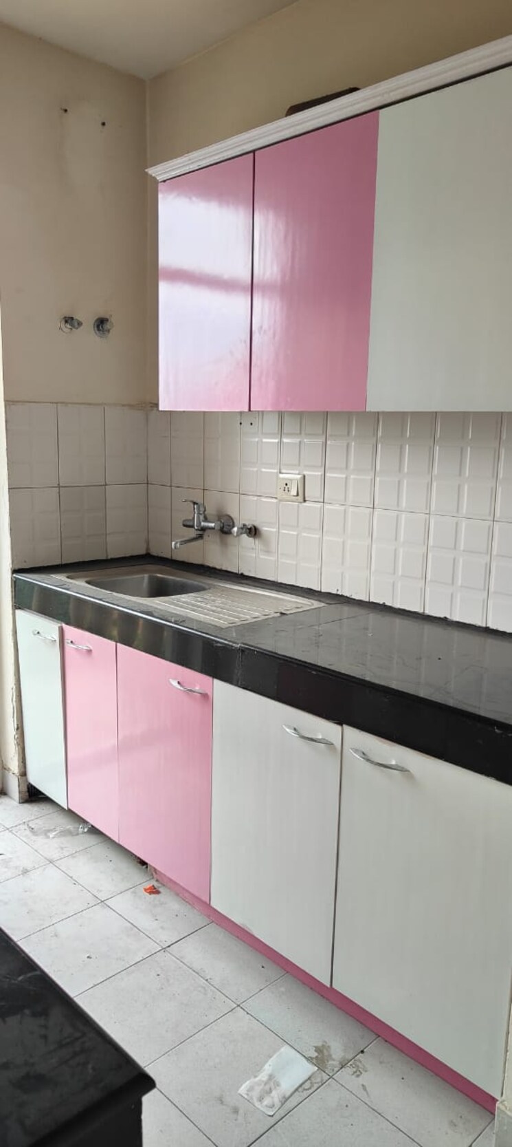 Kitchen, bptp-mansions 2.5 Bedroom 1441 Sq.Ft. Apartment In Sector 66 Gurgaon 8131692