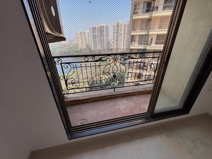Balcony, ekta-world-lake-primrose 2 Bedroom 970 Sq.Ft. Apartment In Powai Mumbai 8131743