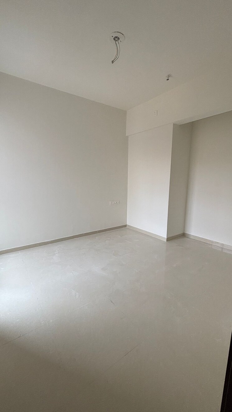 Room, runwal-eirene-phase-2 2 Bedroom 700 Sq.Ft. Apartment In Balkum Pada Thane 8131766