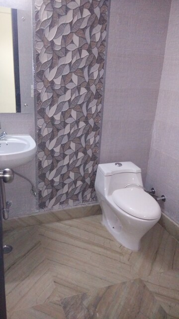 Bathroom in 3 BHK Builder Floor at M2K The White House, Sector 57 – for Rent