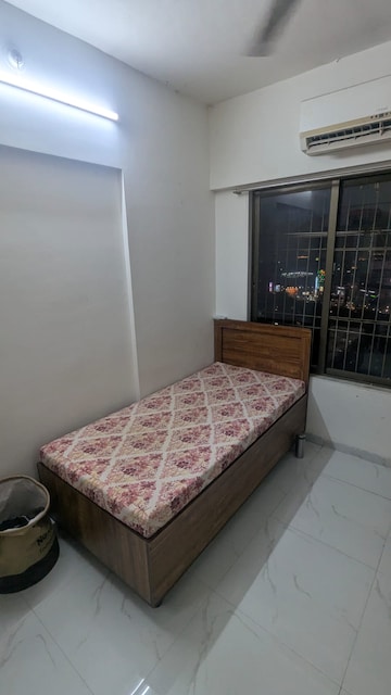 3 BHK Apartment For Rent in Sea Mist Apartment Worli Mumbai  8131808