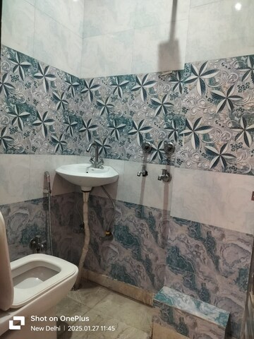 Bathroom in 1 BHK Apartment at Palm Residency Chhatarpur, Chattarpur – for Rent