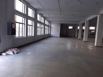 Room in  Warehouse at Sector 37c – for Rent