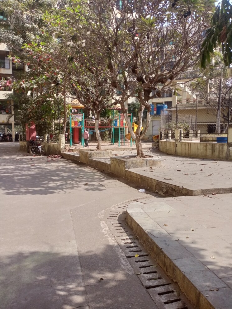 Garden, mohan-tulsi-vihar 1 Bedroom 695 Sq.Ft. Apartment In Badlapur West Thane 8131968