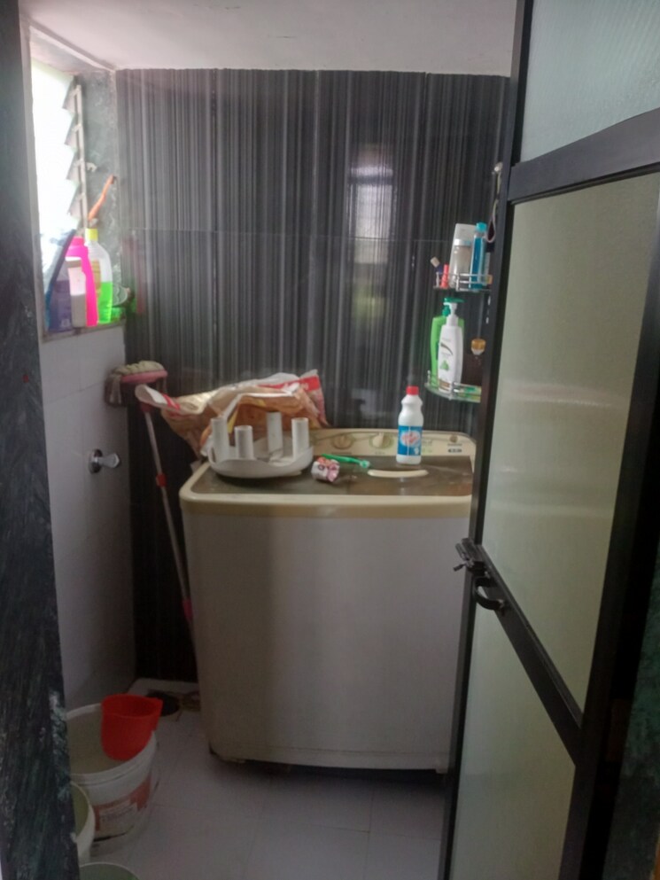 Bathroom, mohan-tulsi-vihar 1 Bedroom 695 Sq.Ft. Apartment In Badlapur West Thane 8131968