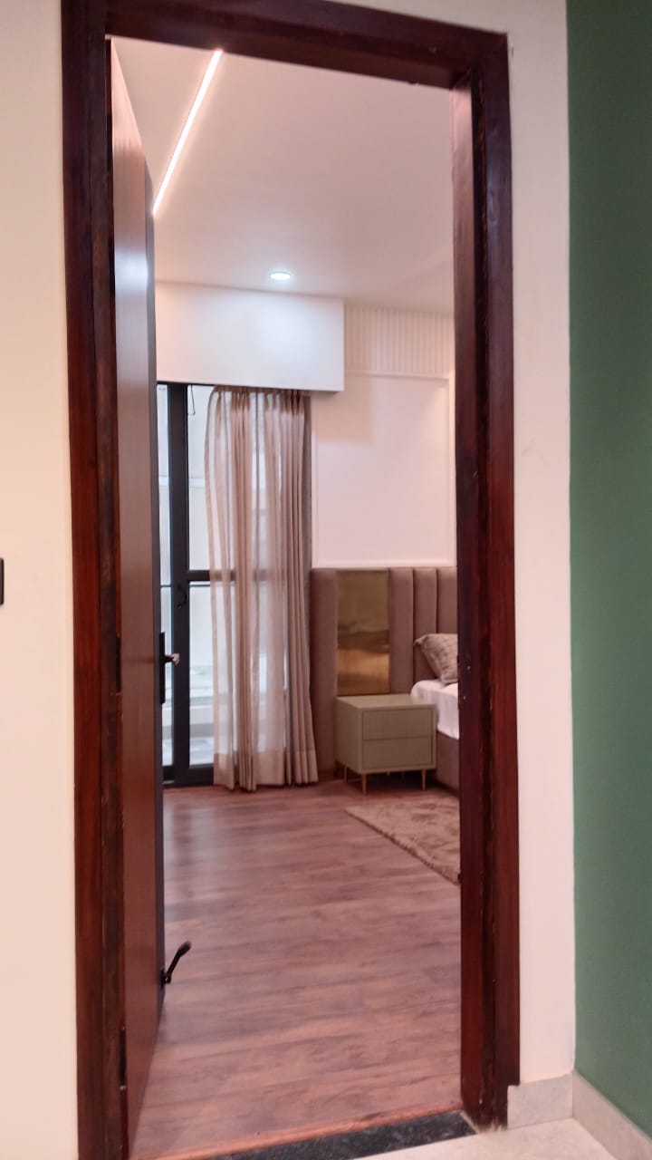 6 BHK + Servant Room,Study Room Villa For Sale in Ascent Laxmi Villas