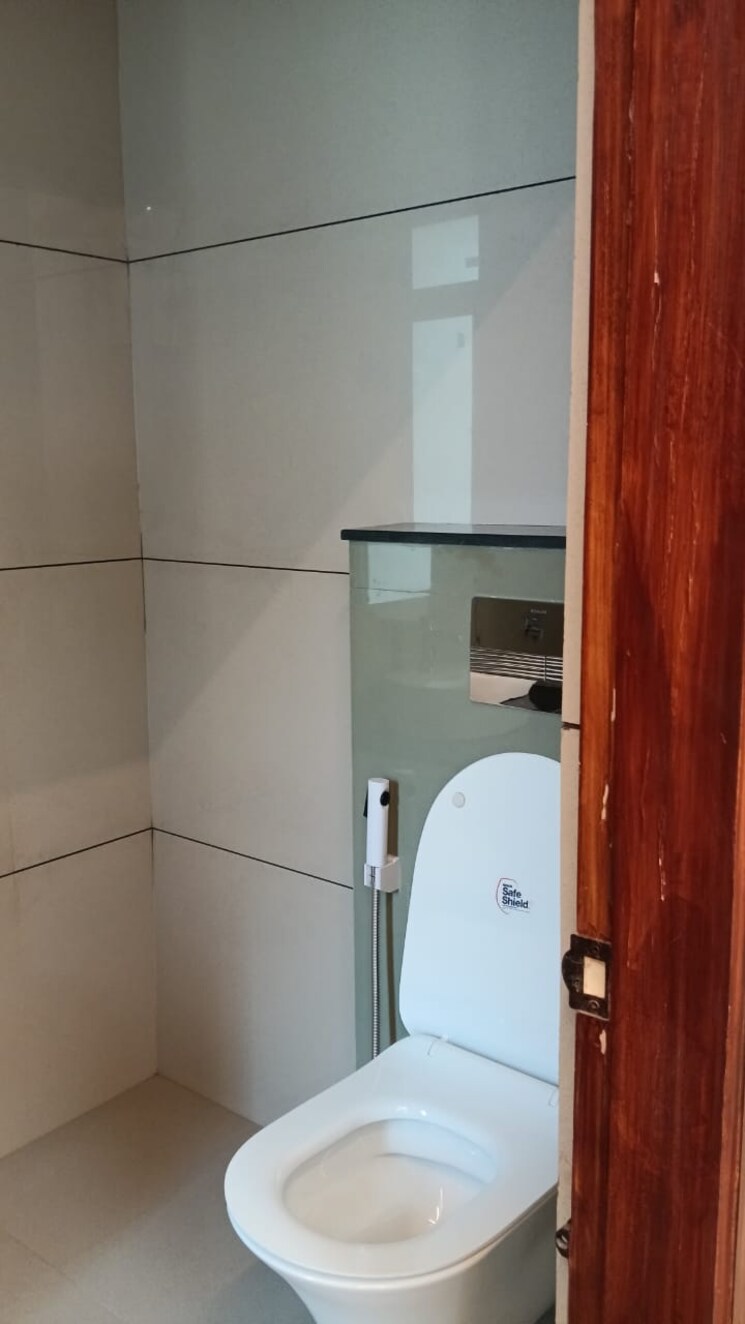 Bathroom, ascent-laxmi-villas 6 Bedroom 3300 Sq.Ft. Villa In Raj Nagar Extension Ghaziabad 8131994