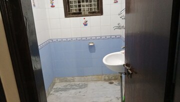 Bathroom in 3 BHK Apartment at Mehrauli – for Rent