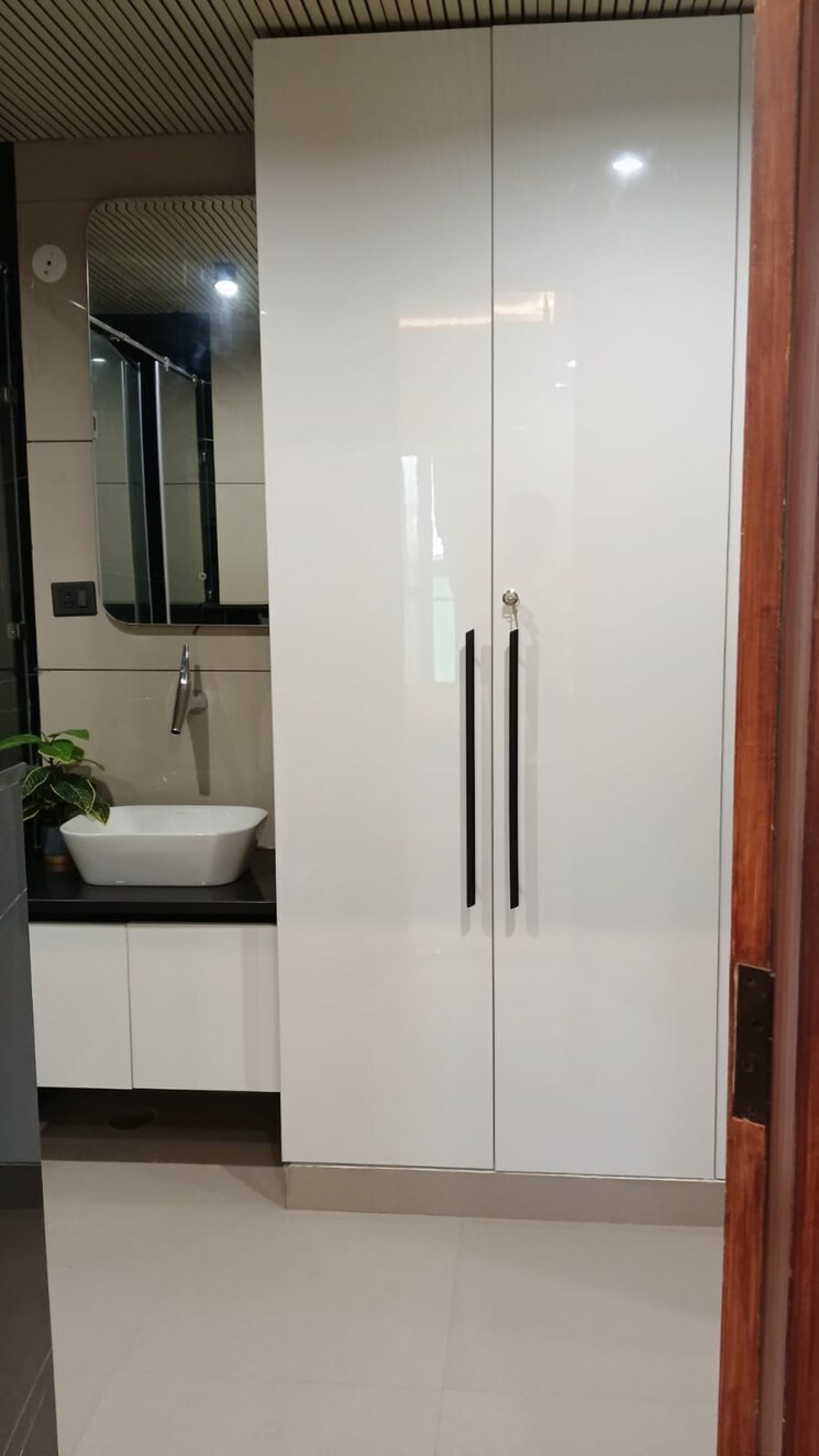 Room, uninav-utopia 4 Bedroom 2650 Sq.Ft. Apartment In Morti Ghaziabad 8132050