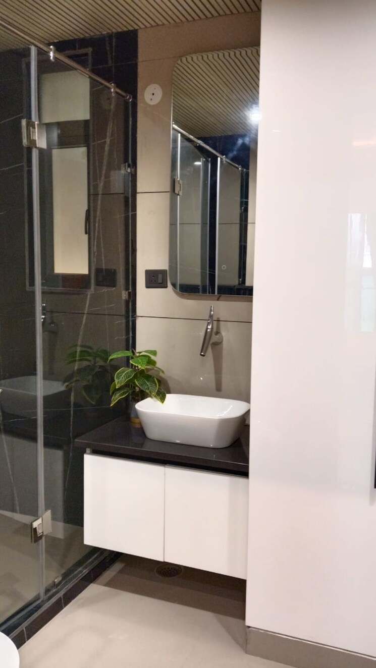 Kitchen, uninav-utopia 4 Bedroom 2650 Sq.Ft. Apartment In Morti Ghaziabad 8132050