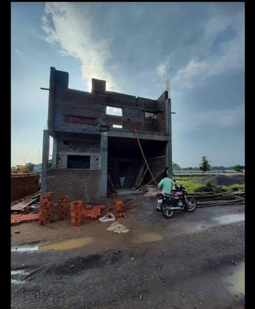  Plot – Exterior View View at Vidhan Sabha Marg - for Sale