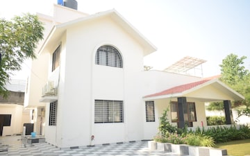 4 BHK Villa For Sale in Vaishnodevi Circle