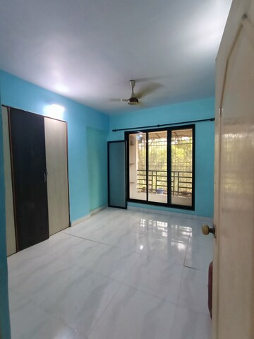 Room in 1 BHK Apartment at Dombivli West – for Rent