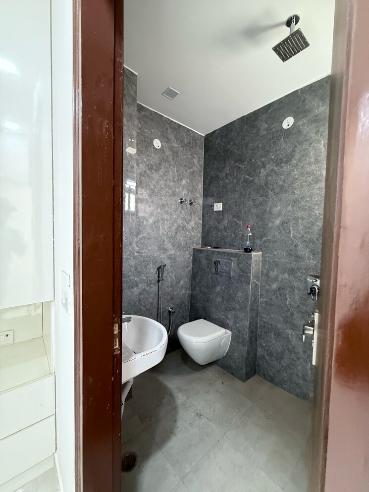 Bathroom, dwarka 2 Bedroom 648 Sq.Ft. Builder Floor In Dwarka Delhi 8132307