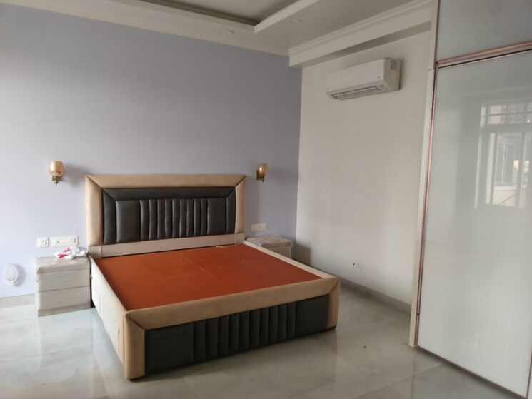 Bedroom, emaar-marbella 5 Bedroom 8120 Sq.Ft. Villa In Sector 66 Gurgaon 8132288