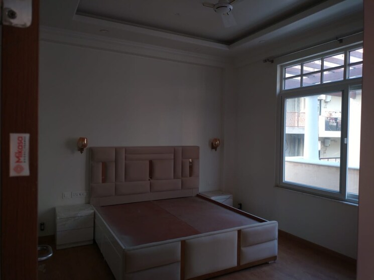 Living Room, emaar-marbella 5 Bedroom 8120 Sq.Ft. Villa In Sector 66 Gurgaon 8132288